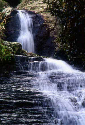 CASCATE  IS ALLONIS 6.JPG (48823 byte)